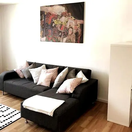 Zentrum, Helle Und Ruhige Moeblierte Dg-Wohnung Zwischen Steintor Und Uni Hannover Exterior foto