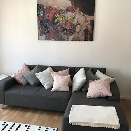 Zentrum, Helle Und Ruhige Moeblierte Dg-Wohnung Zwischen Steintor Und Uni Hannover Exterior foto